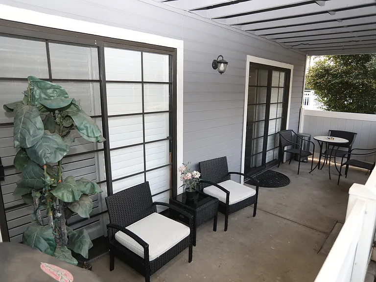 1751 Crystal Canyon Dr — Photo 19
