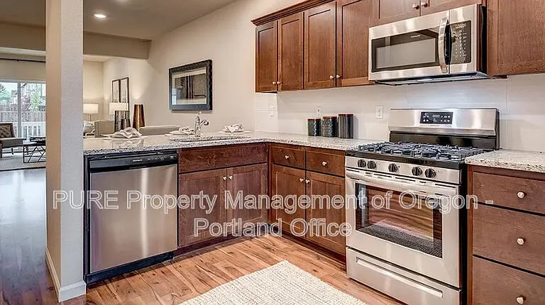 6714 NW 158th Ave — Photo 1