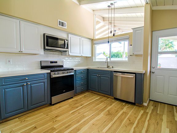 5th image of 14446 San Dieguito Dr