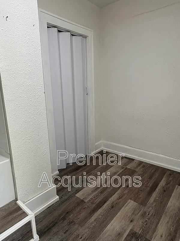 702 Biltmore Blvd — Photo 4
