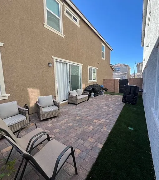 2737 Abrantes Pl — Photo 9