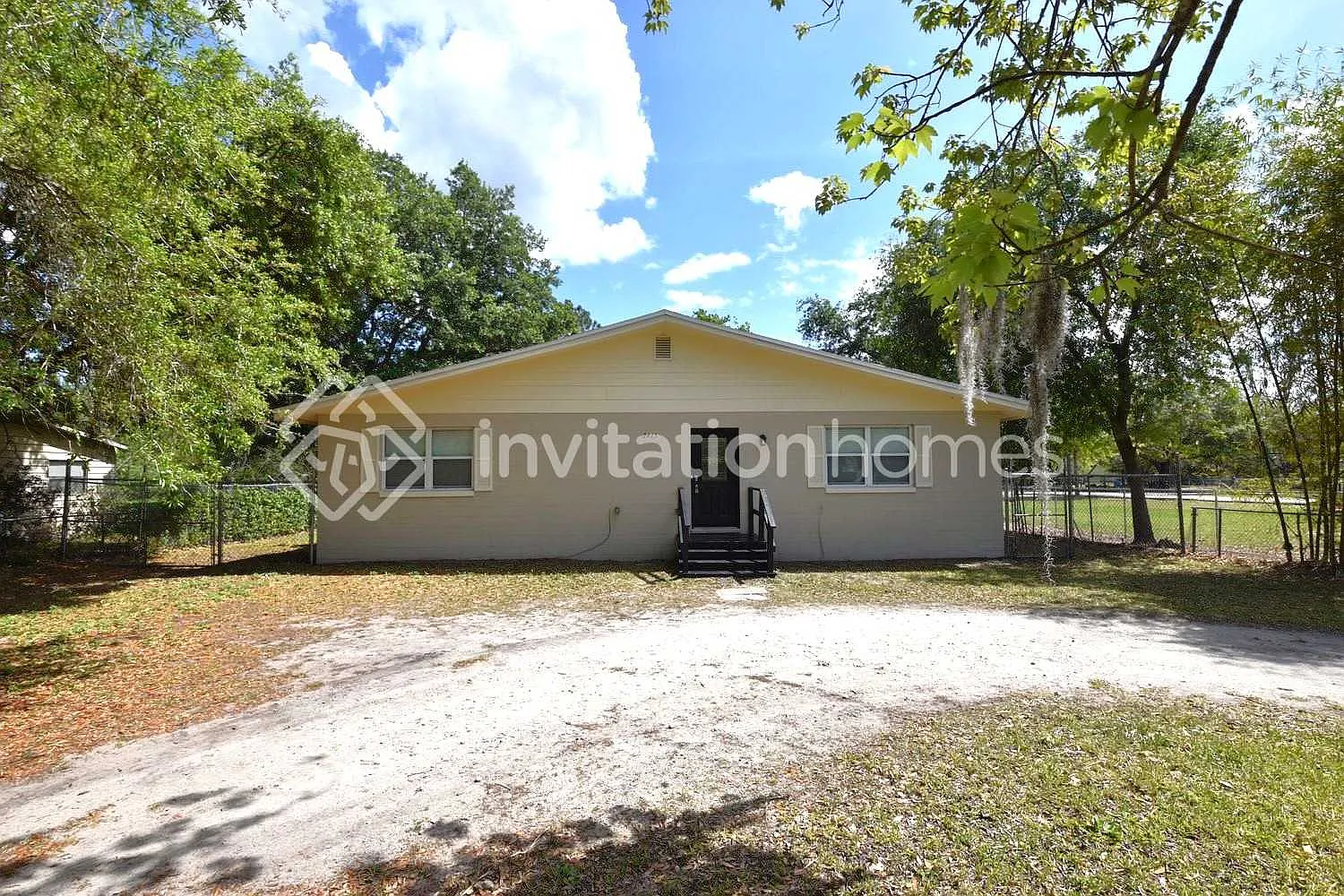 2415 4th St Orlando, FL 32820 — Photo 1