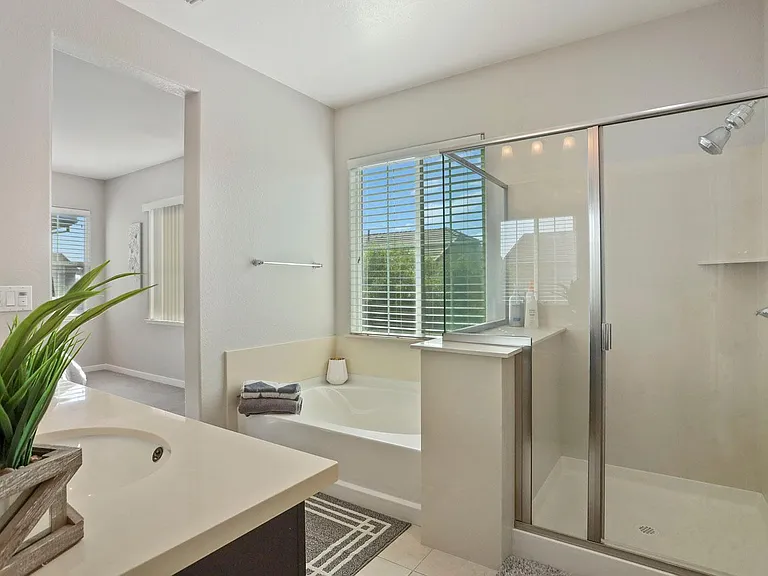 18263 Commercial St — Photo 11