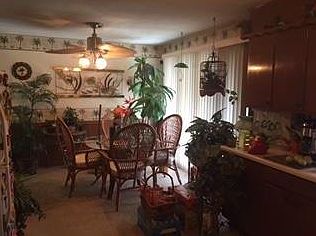 5th image of 1130 N 63rd Ter