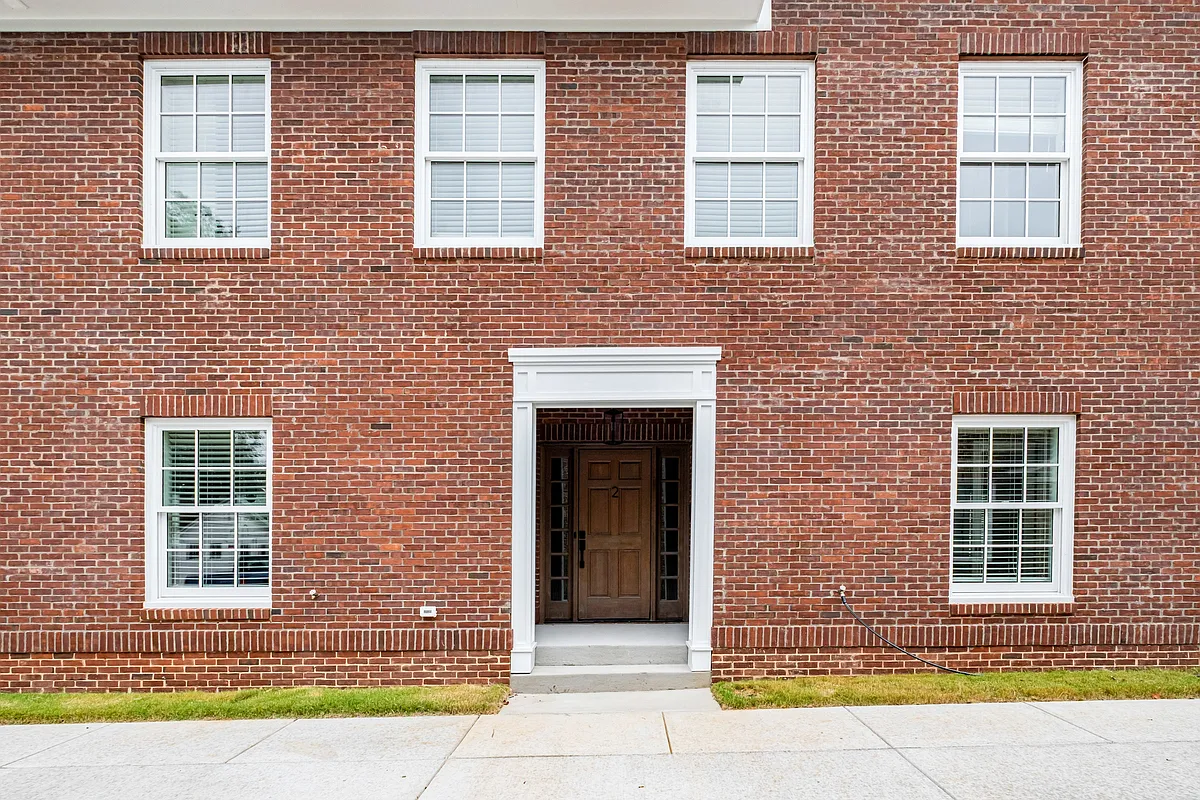 Building Photo - 816 Walnut Ave #2