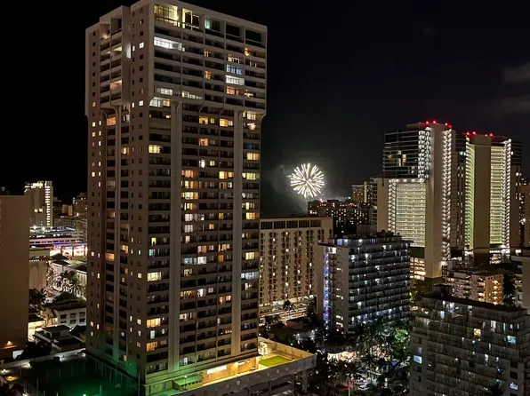 445 Seaside Ave APT 2710, Honolulu, HI 96815