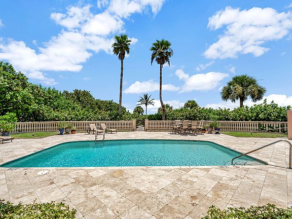 4th image of 1510 Ocean Dr