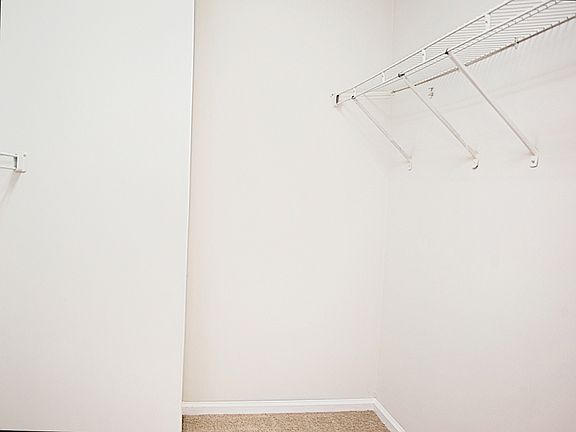 Master Walk In Closet