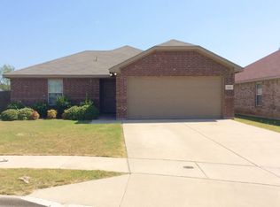 12401 Hunters Cabin Ct, Burleson, TX 76028