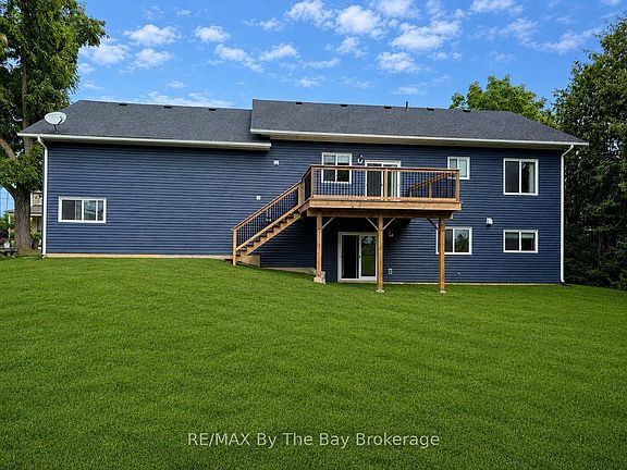 2nd image of 146 Mary St