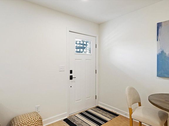 2nd image of 1309 Hudson Ave APT E3