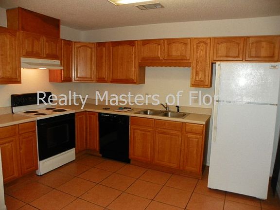 4th image of 7157 Pine Blossom Rd