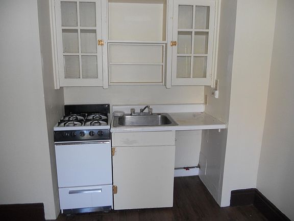 5th image of 520 Virginia St APT 23