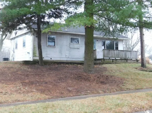 1800 Clarissa Ave, Dayton, OH 45429