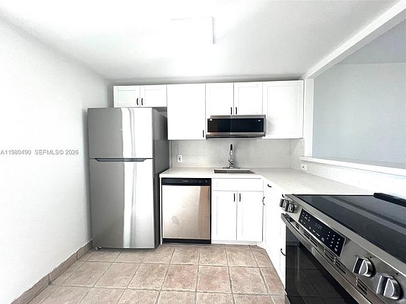 3rd image of 3475 N Country Club Dr APT 716