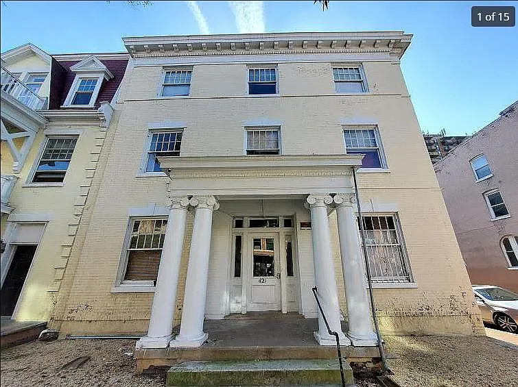 1 bed, 800 sqft, $995 — Photo 1