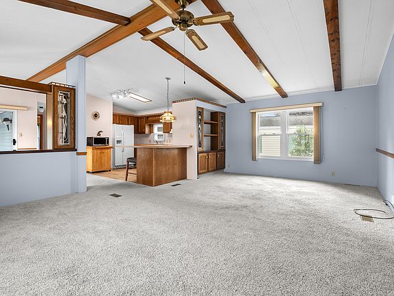 4th image of 6375 Medford Way