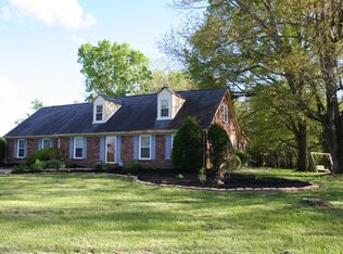 110 Craigmoor Est, Georgetown, KY 40324