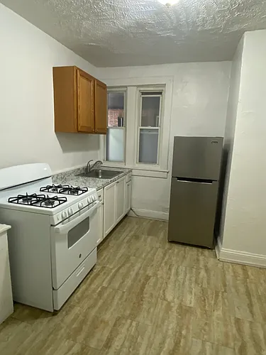 694 Rutherford Ave #B2 Photo 1 694 Rutherford Ave #B2 Photo 1