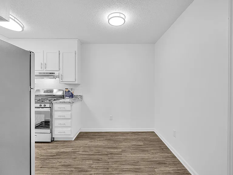 Belmont Heights Apartments & Townhomes — Photo 63