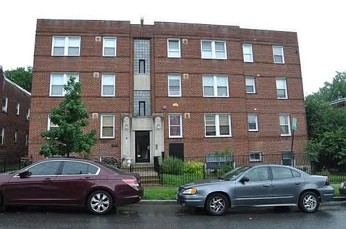 1380 Bryant St NE #103 Photo 1