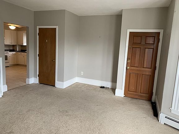 3rd image of 106 Monk St #1