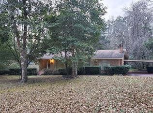 255 Brookwood Cir, Ozark, AL 36360
