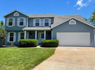 3 Pegasus Ct, Saint Peters, MO 63376
