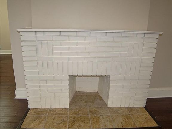5th image of 863 Lecona Dr