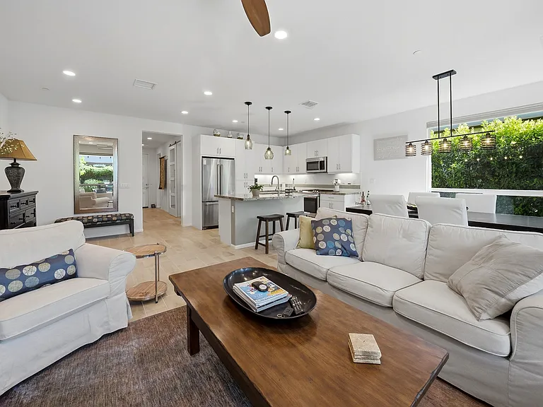 51811 Golden Eagle Dr — Photo 2