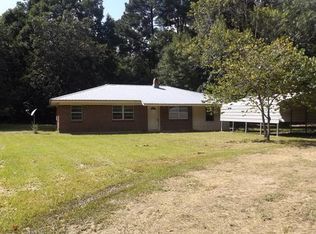 1513 S 16th Section Rd, Monticello, AR 71655
