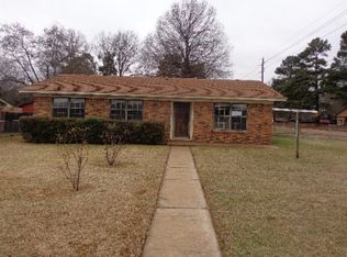 4907 Ridgeway Dr, Texarkana, AR 71854