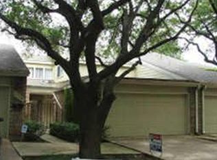 2718 Meadowstone Ct, Carrollton, TX 75006