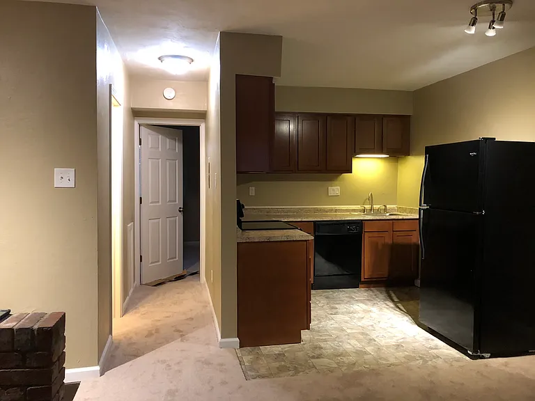 44A Shraders Ln — Photo 6