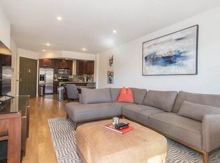 3214 30th Ave APT 3B, Astoria, NY 11102