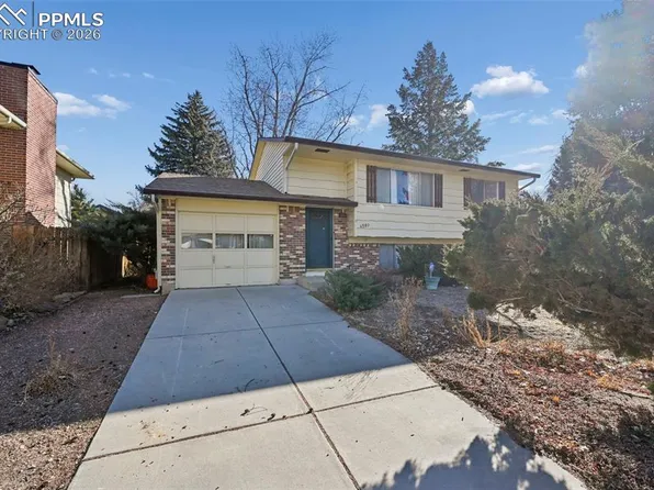 4503 La Cresta Dr, Colorado Springs, CO 80918