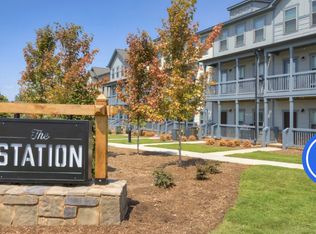 1310 Oglethorpe Ave #106, Raleigh, NC 27607