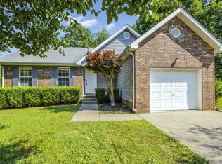 427 Sierra Ct, Clarksville, TN 37040