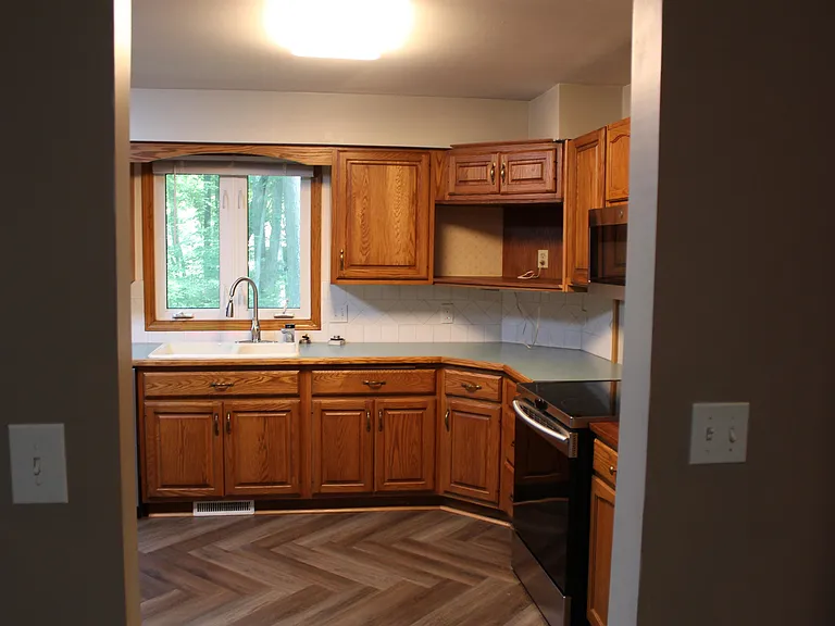 4500 Bluebird St — Photo 3