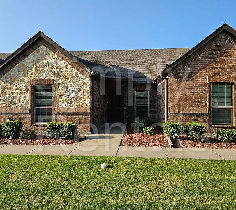 1st image of 509 Baylor Dr
