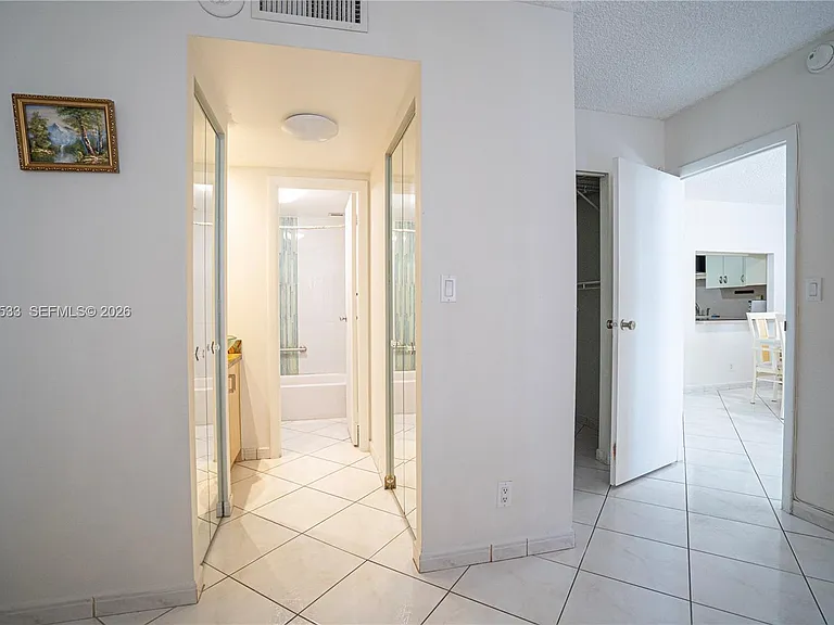 600 Three Islands Blvd #1416 — Photo 22