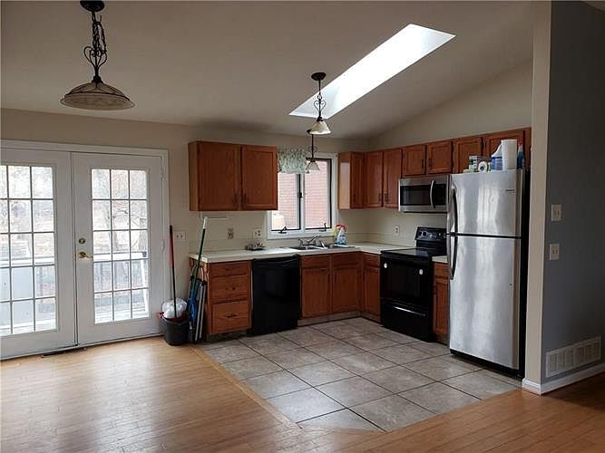 1st image of 110 E Greenwich Ave