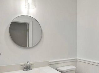 8 Ravine Dr, Matawan, NJ 07747