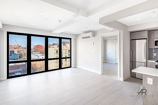 1st image of 2121 7th Ave #4B