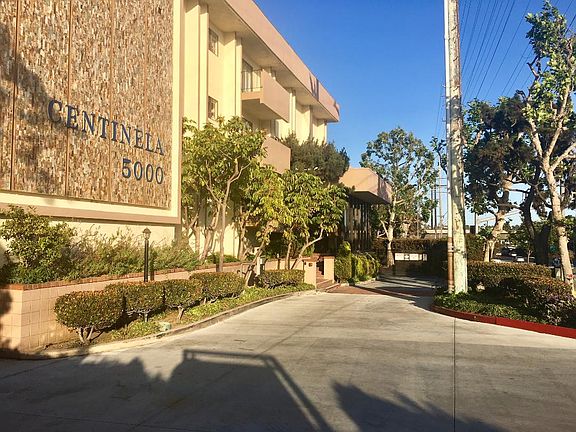 2nd image of 5000 S Centinela Ave APT 302