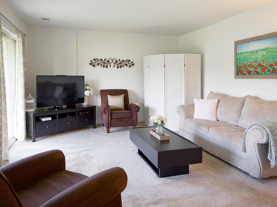 1st image of 602 Harborside Dr APT E