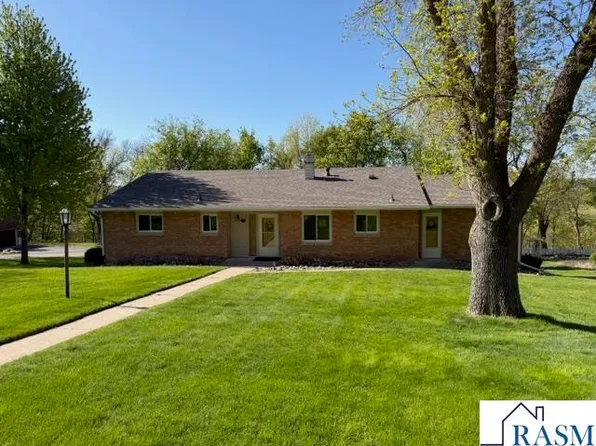 487 Marvin Blvd, North Mankato, MN 56003