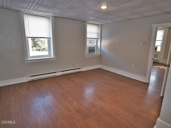 4th image of 100 N 3rd St #1