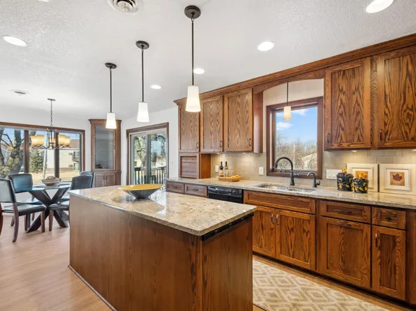 2311 Park Ave NW, Faribault, MN 55021