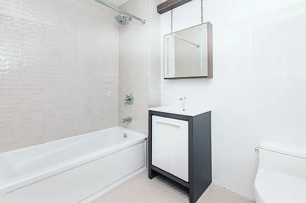 Rented by Nooklyn NYC LLC | media 7